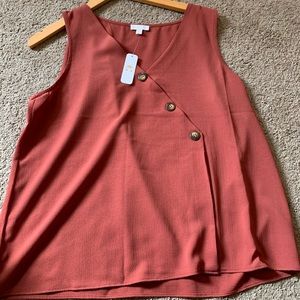 Charming Charlie size L tank with button accent